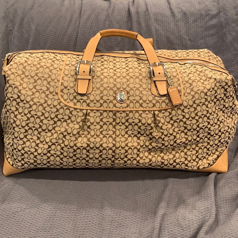 Coach weekender bag